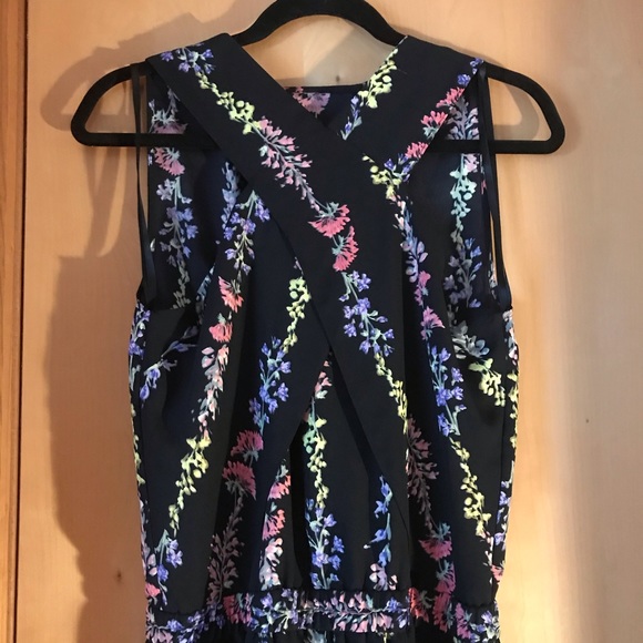 BCBGMAXAzria Floral Romper, NWT, Size XS - Picture 3 of 16
